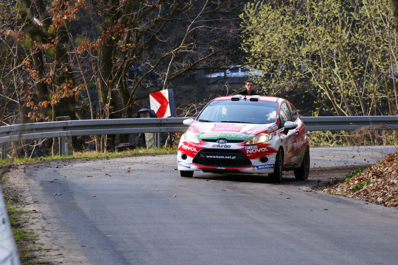 Udana inauguracja pucharu Castrol Edge Fiesta Trophy