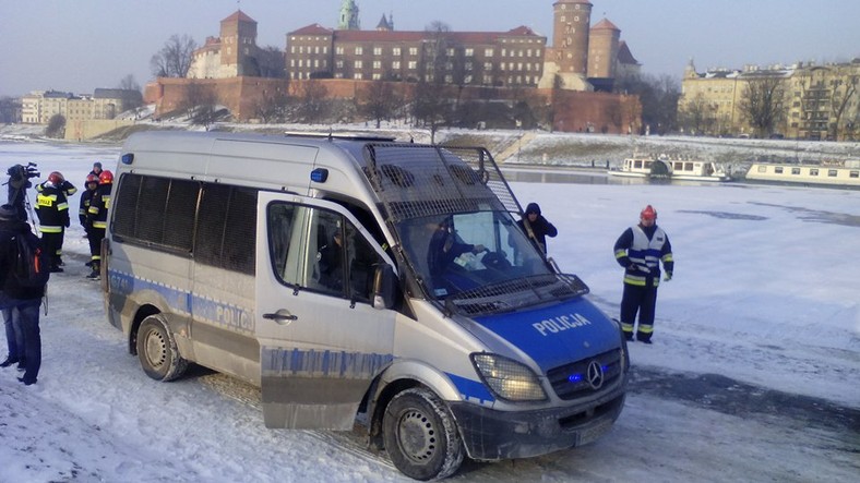 Akcja ratownicza nad Wisłą