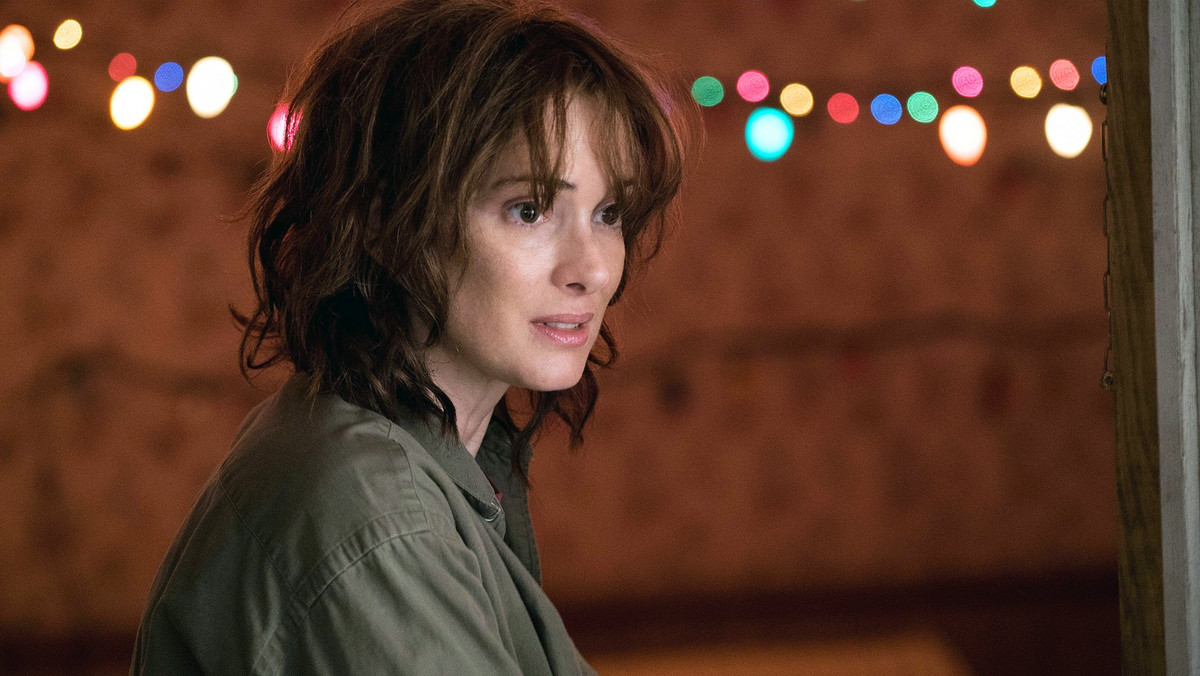  "Winona Ryder: mistrzyni, outsiderka". ARTE.tv. Film o aktorce za darmo w sieci