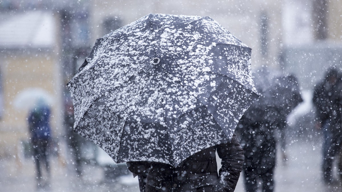 Po nocnych opadach deszczu ze śniegiem i śniegu na południowym wschodzie w sobotę, 3 lutego możemy spodziewać się kolejnej porcji opadów w tym regionie.