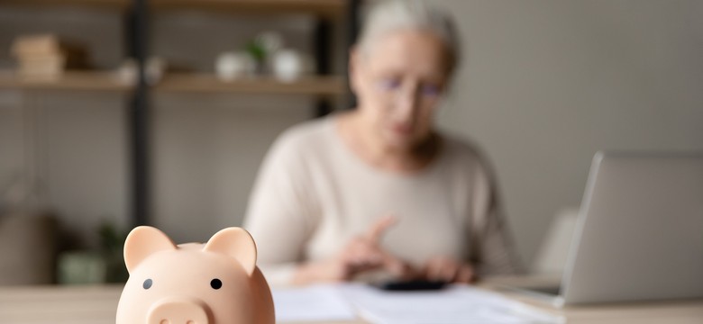 Masz 60 lat i 30 lat pracy? Taką emeryturę z ZUS otrzymasz