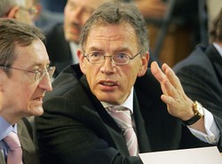 Rosati: Prezydent jest jak chorągiewka