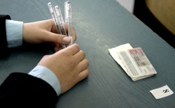 Matematyka znów dobiła maturzystów. Co czwarty uczeń nie zdał matury. [WYNIKI]