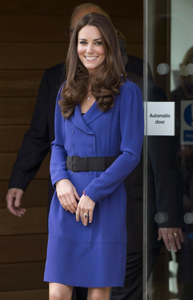 "Modowy recykling" Windsorów: Kate Middleton