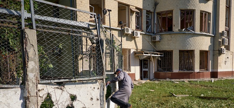 Generał Syrski ostrzega: Rosja zmieniła taktykę i gromadzi siły