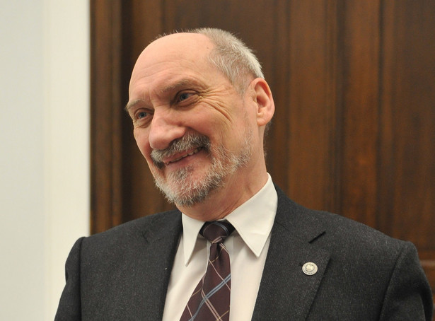 Macierewicz: Rosja była przygotowana na katastrofę