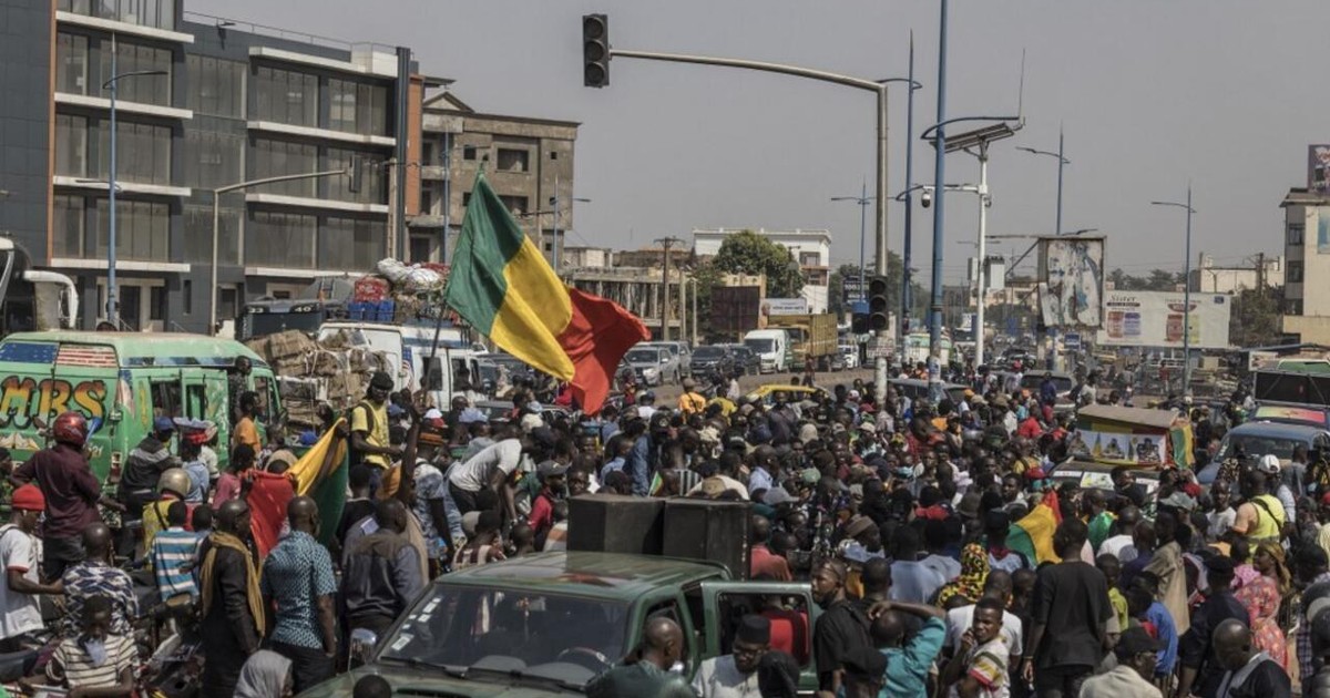 Italy follows U.S. warning, advises its citizens to evacuate Mali