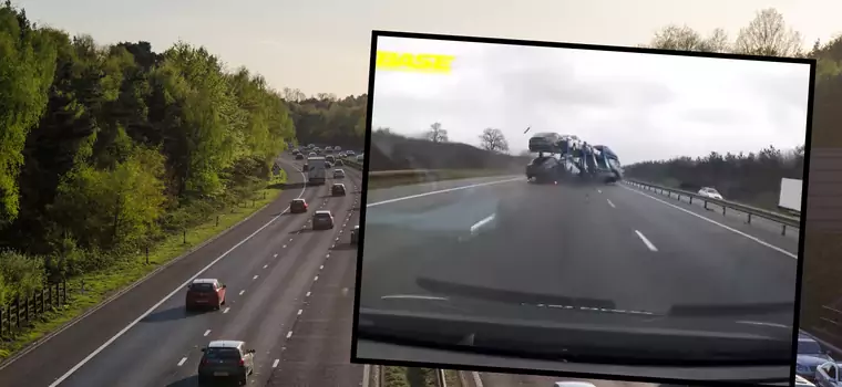 Laweta z nowymi Teslami przebiła barierkę na autostradzie. Kierowcy mogą mówić o szczęściu [WIDEO]