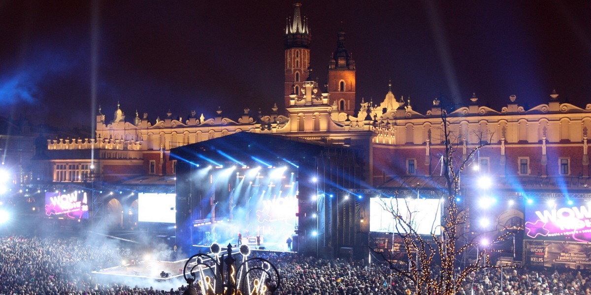 RYNEK GLOWNY ZABAWA SYLWESTROWA