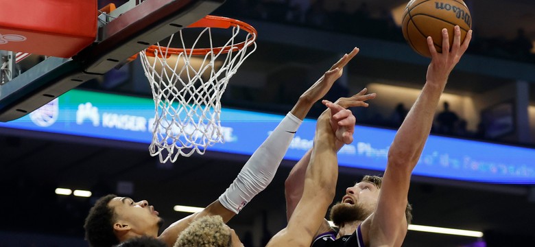 Liga NBA. Skuteczny Sochan, Spurs nie dali rady Kings [WIDEO]