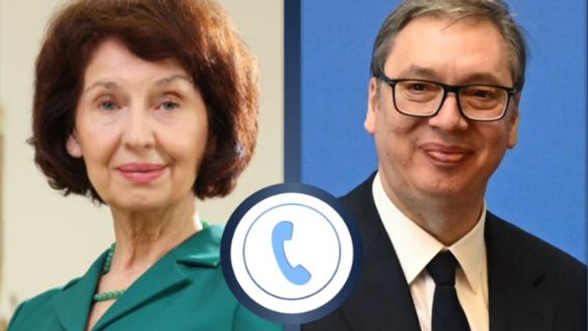 Vučić razgovarao sa predsednicom Republike Severne Makedonije