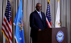 Szef Pentagonu: Przetrwanie Ukrainy jest zagrożone, bezpieczeństwo Ameryki jest narażone na ryzyko