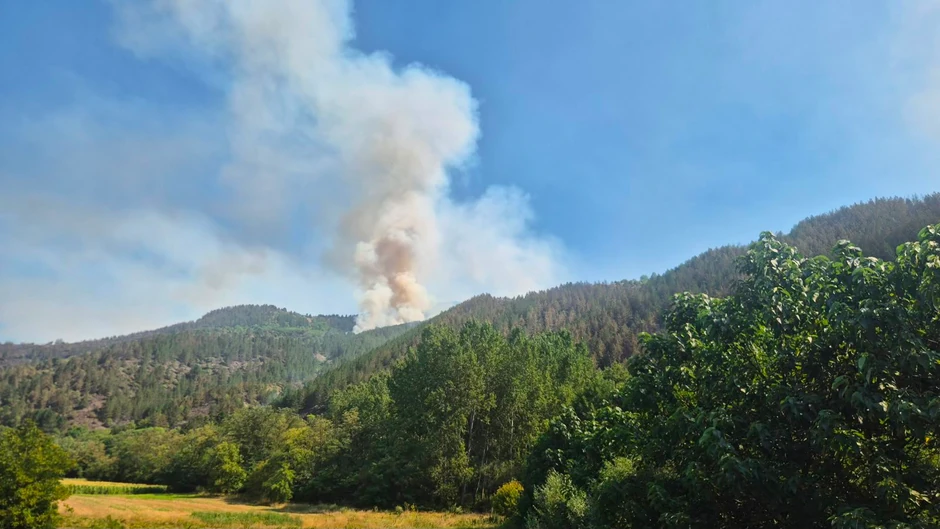 Gašenje požara u dolini Ibra
