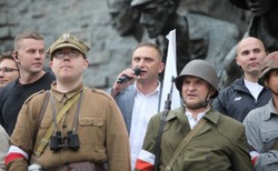 Polityk PiS o zachowaniu Bąkiewicza: To Tusk i Palikot wprowadzili takie standardy