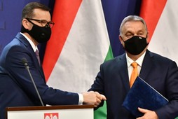 Mateusz Morawiecki i Viktor Orban