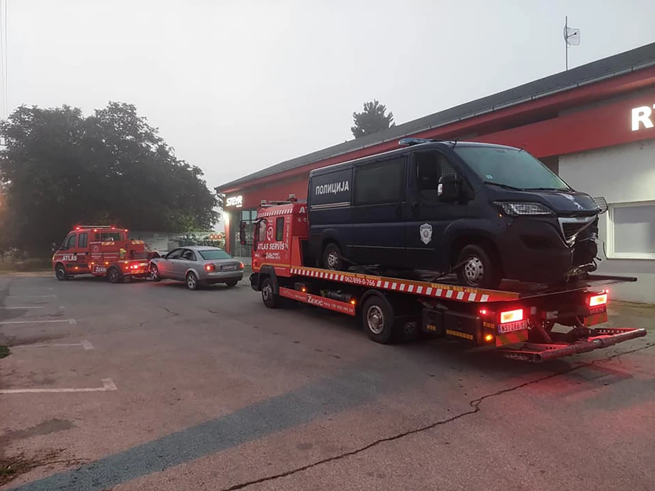 Saobracajka u Titelu 1 - foto Facebook - Slep sluzba Jasa