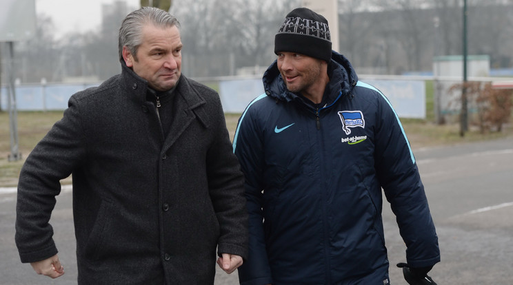 Storck ( balra) a Hertha pályaedzőjeként győzködte Dárdait, hogy maradjon Berlinben /Fotó: Imago