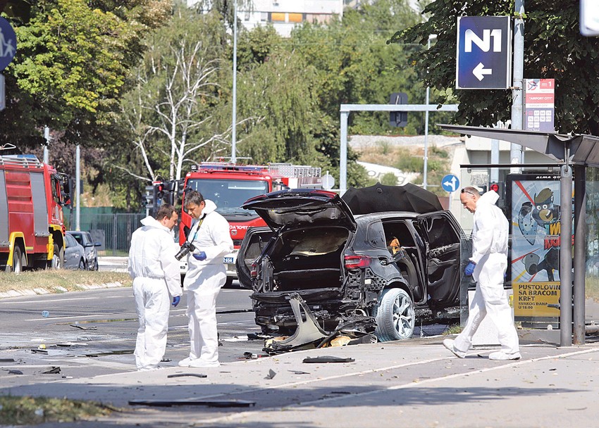 Raznet džip u Omladinskih brigada