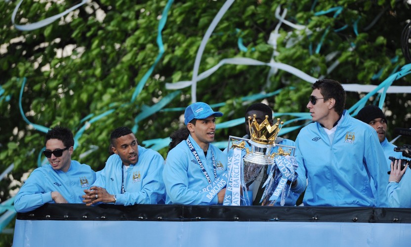 Piłkarze Manchesteru City fetują zdobycie mistrzostwa Anglii