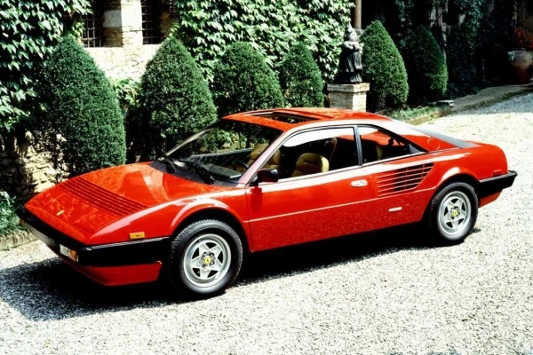 Ferrari Mondial 8