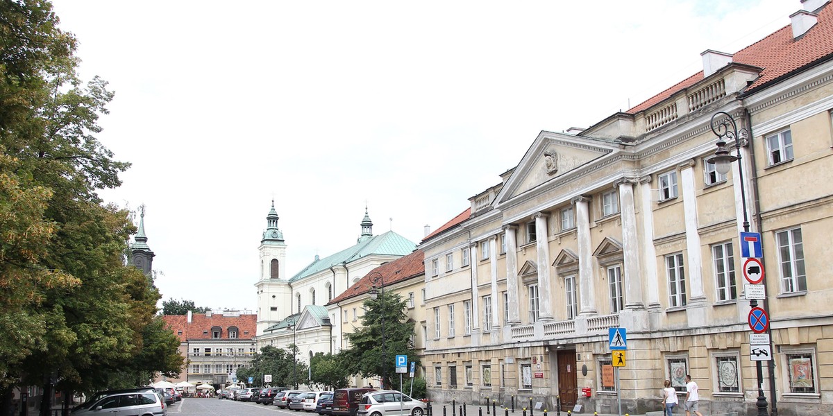 Ogrom zniszczeń był potężny. Planowali przenieść stolicę do innego miasta