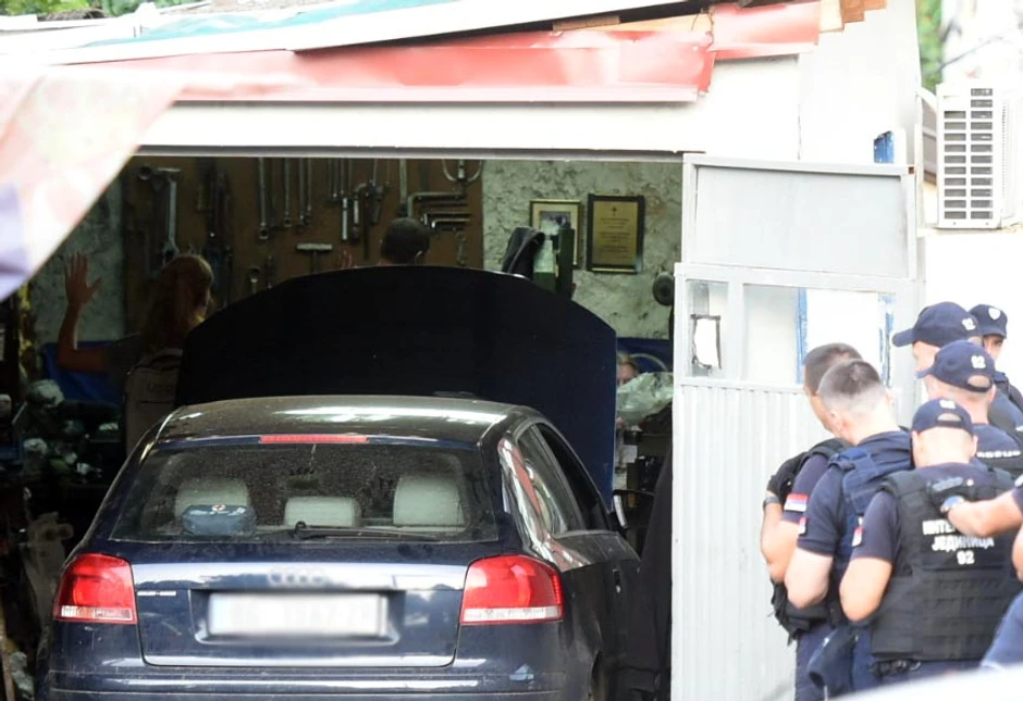 talačka kriza palilula auto servis hronika otmičar