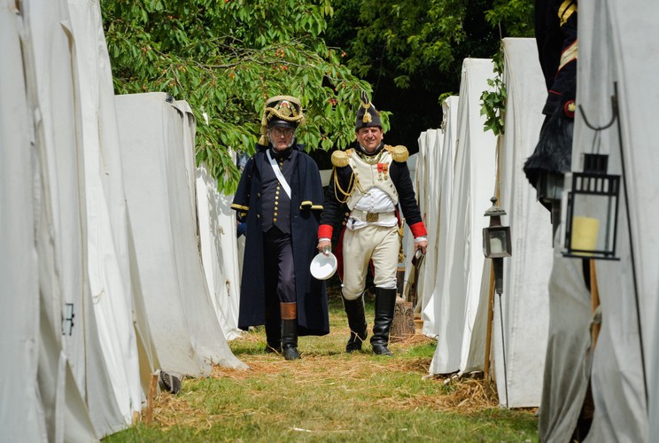 Namioty francuskich rekonstruktorów