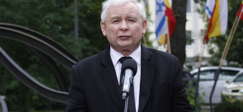 "To populizm, który pogłębi chaos w Unii". PO, Nowoczesna i PSL ostro krytykuje Kaczyńskiego i Waszczykowskiego
