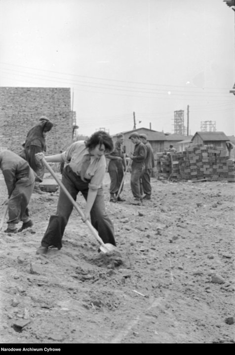 Budowa zakładów przemysłowych i osiedla mieszkaniowego Nowa Huta  - rok 1950