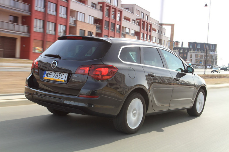 Opel Astra Sports Tourer: więcej mocy i co jeszcze?