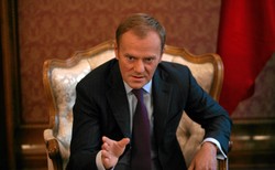 Czego Donald Tusk życzy Polakom na Nowy Rok? "Ojczyznę wolną od zła i głupoty"