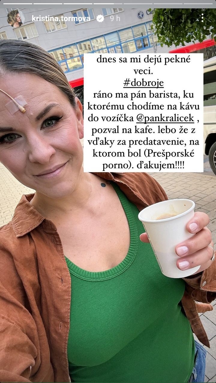 Kristína Tormová dostala kávu zadarmo ako poďakovanie za divadelné predstavenie, v ktorom hrá.