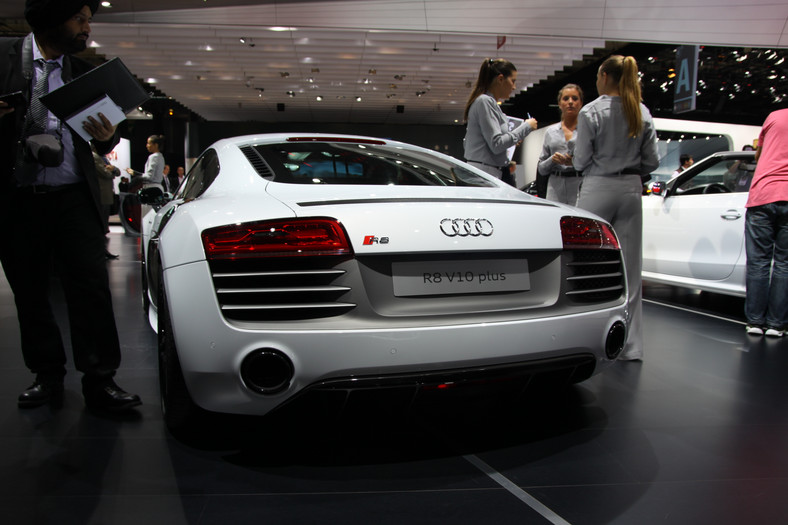 Audi R8 (Paryż 2012)