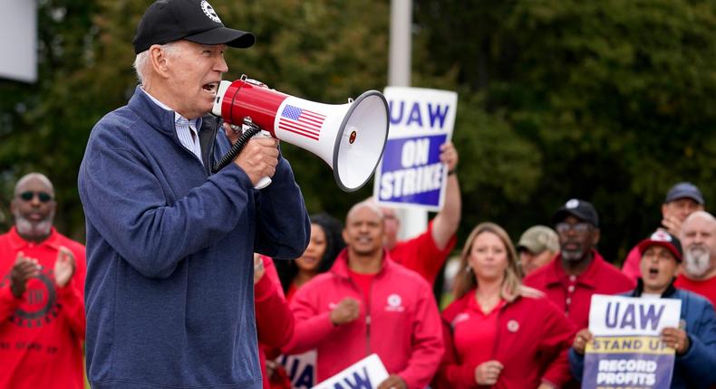 Biden makes history on the picket line