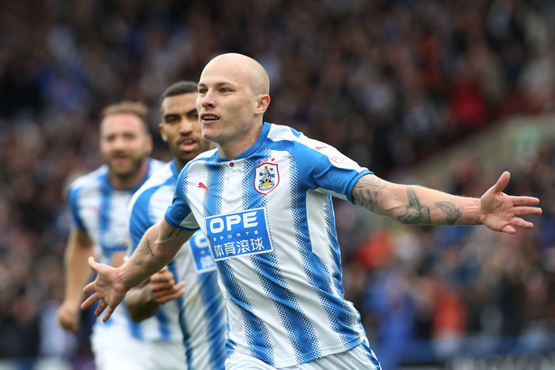 Liga angielska: Mały fan przesłał piłkarzowi Huddersfield Town 5 funtów za pokonanie Manchesteru United