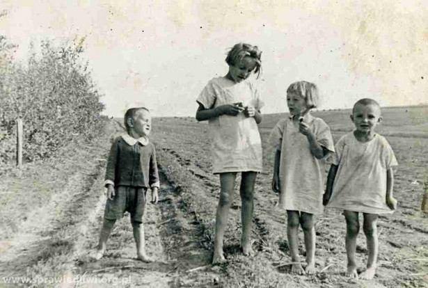 Więźniowie poznają historię polskiej rodziny rozstrzelanej za ukrywanie Żydów