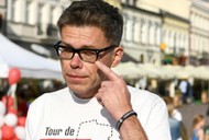 Igor Tuleya – polski prawnik, sędzia Sądu Okręgowego w Warszawie Krytykował zmiany w sądownictwie wprowadzane przez rząd PiS. Został zawieszony w obowiązkach. 