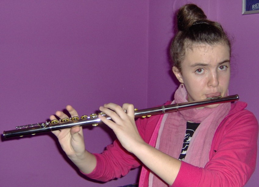 Zorana Momić sa flautom svoje profesorke