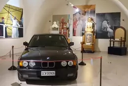 Używane przez papieża BMW serii 5 udostępnione odwiedzającym Jasną Górę