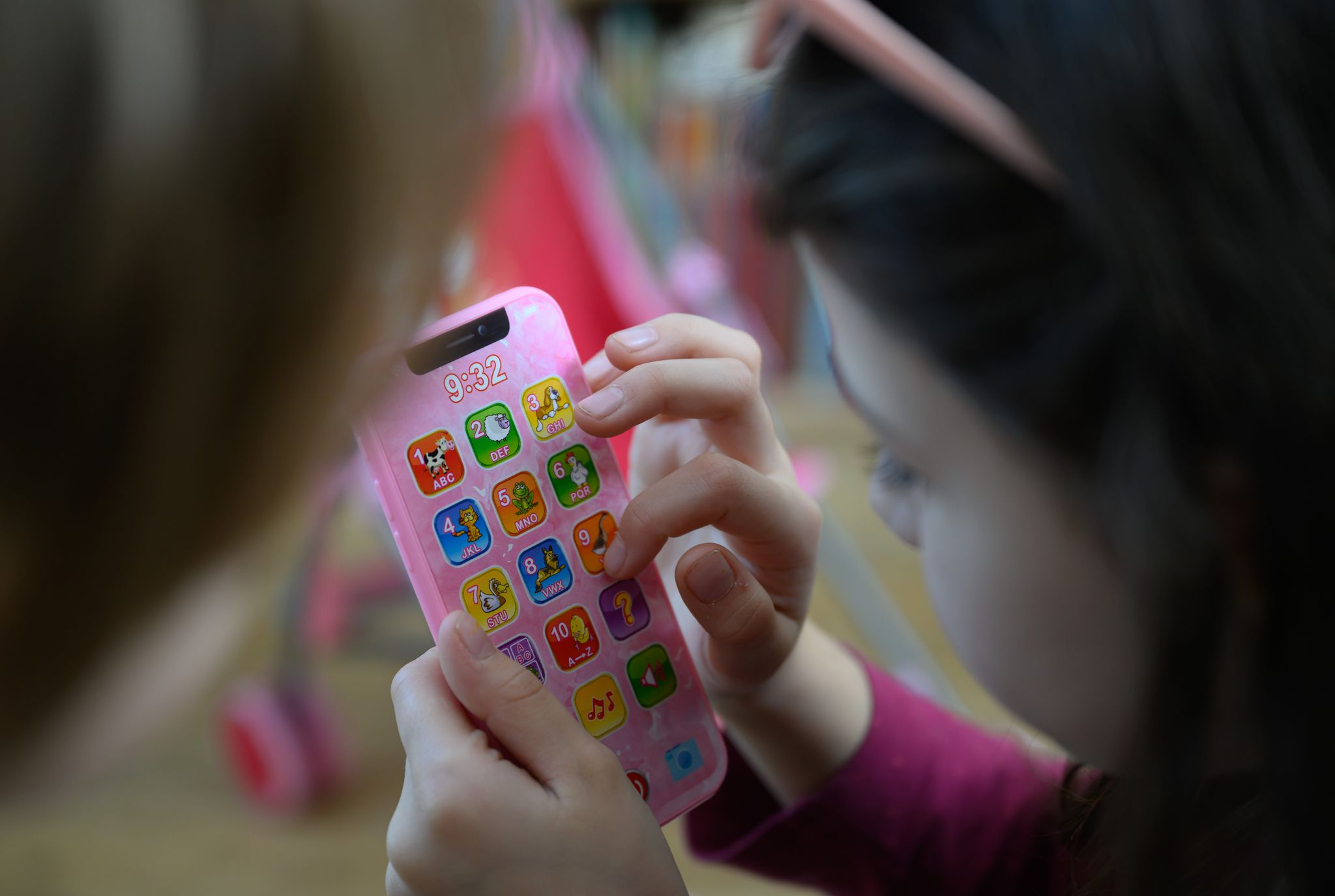 Barley: Temu und Shein überschwemmen EU mit gefährlichem Spielzeug