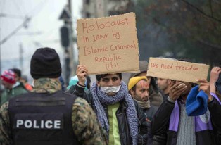 Bunt imigrantów na granicy Grecji i Macedonii. Apelują do Merkel o pomoc