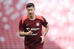 Zaskakująca opinia. "Polska może zyskać na nieobecności Lewandowskiego"
