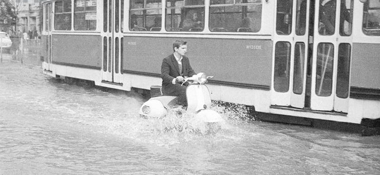 Powodzie w Warszawie. Zobacz, jak było dawniej