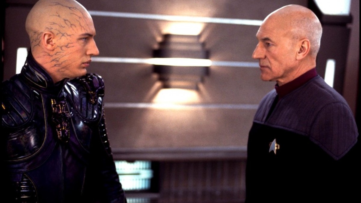 Reżyseria: Stuart Baird. Obsada: Patrick Stewart, Jonathan Frakes, Tom Hardy, Brent Spiner. USA 2002.