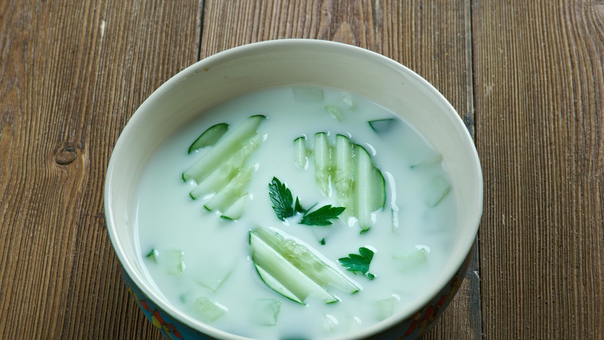 Letnji obrok - krastavac i jogurt