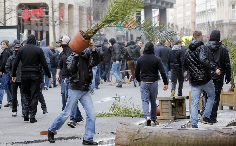 BITWA Z POLICJĄ W CENTRUM BRUKSELI