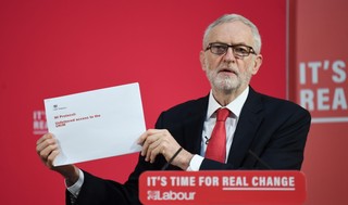 Rosyjskie ślady w przecieku na temat rozmów handlowych między Wielką Brytanią a USA