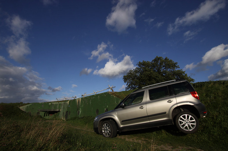 Skoda Yeti wśród fortyfikacji. 100 kilometrów bunkrów Hitlera