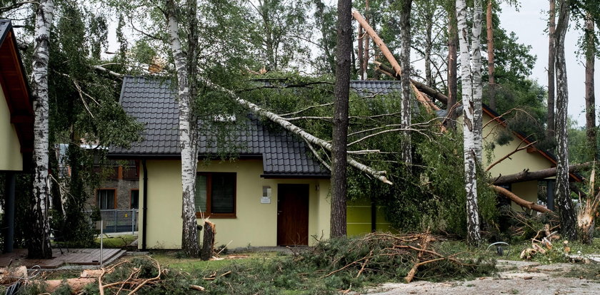 Nawałnice pustoszą Polskę. Ostrzeżenie dla ośmiu województw