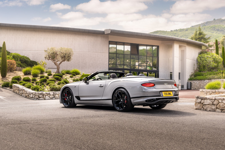 Bentley Continental GTC S